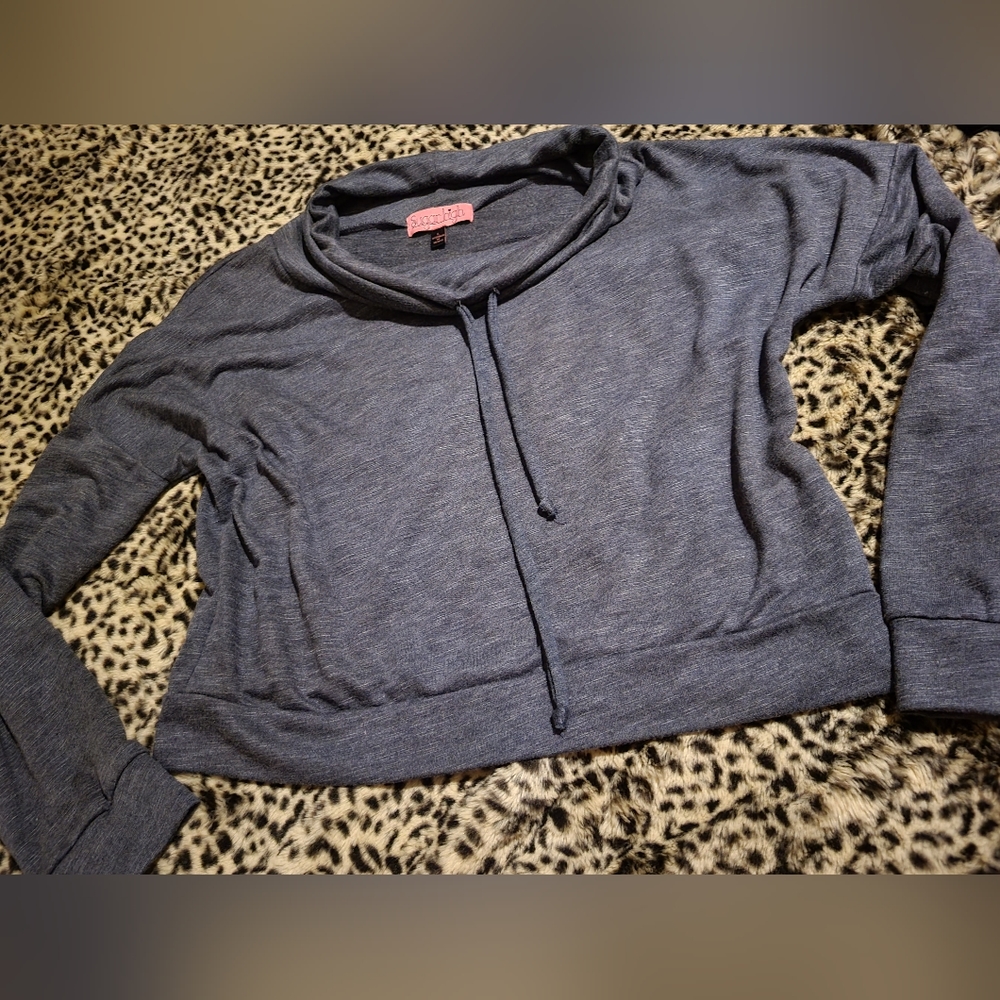 Crop top cowl neck